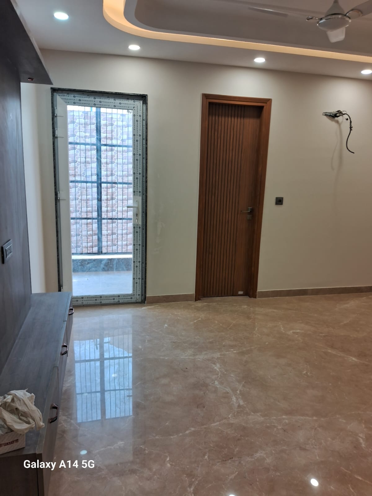 Residential Property 200yard 3BHK For sale In Mansarover Garden