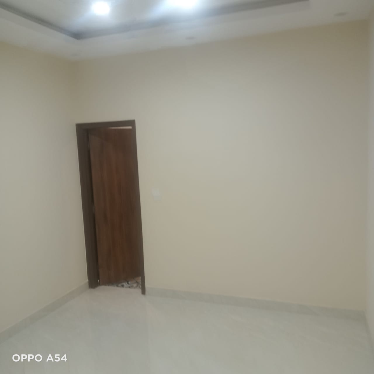 Residential Property 180yard 3BHK Floor For Sale In Mansarover Garden