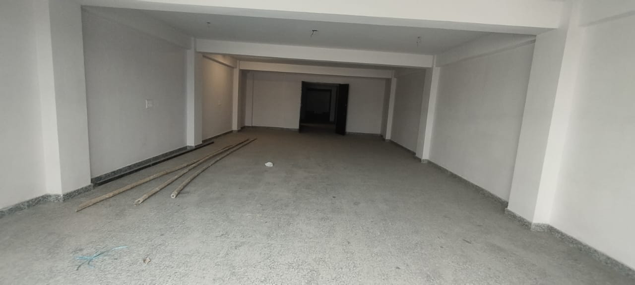 2700-13500 sqft For rent In Naraina Industrial Area, Phase-2