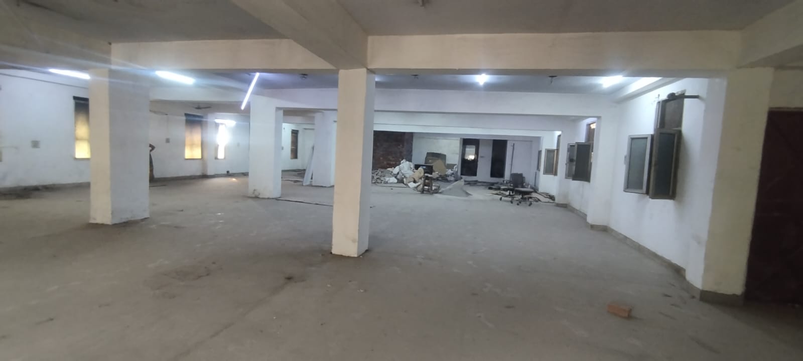 7200 sqft Commercial/Industrial for Lease/Rent  Main Road, Naraina