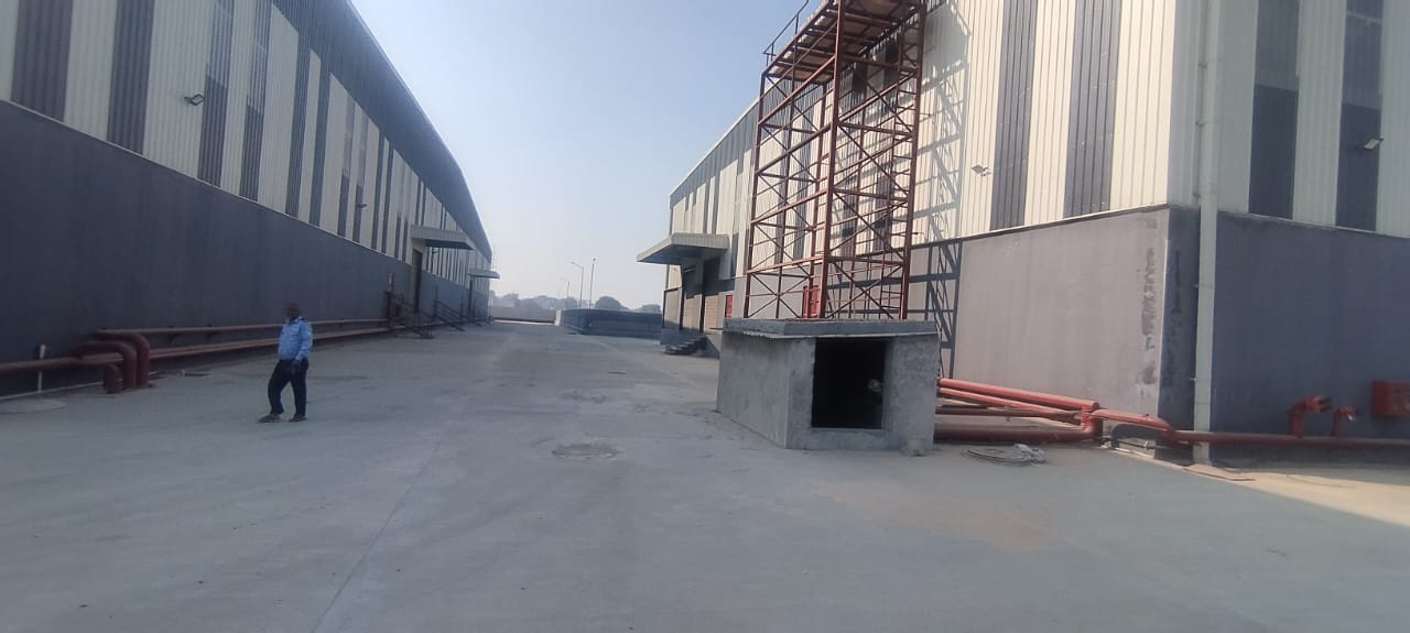 218000 SQFT WAREHOUSING PLOT FOR LEASE IN UNCHA MAJRA