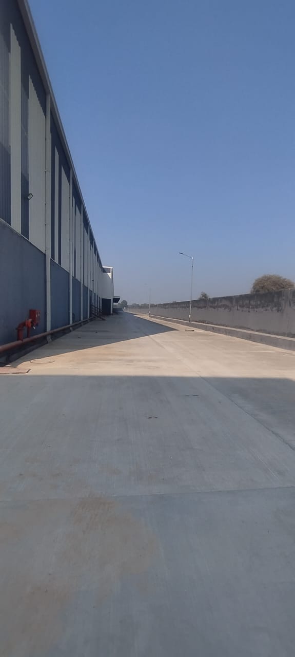 218000 SQFT WAREHOUSING PLOT FOR LEASE IN UNCHA MAJRA