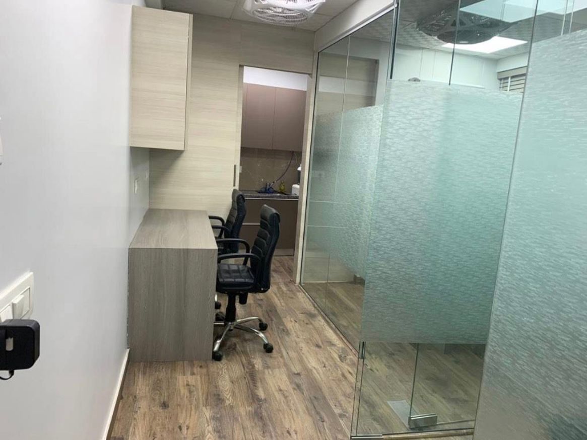 435 SQFT COMMERCIAL FLOOR FOR LEASE/SALE IN NARAINA