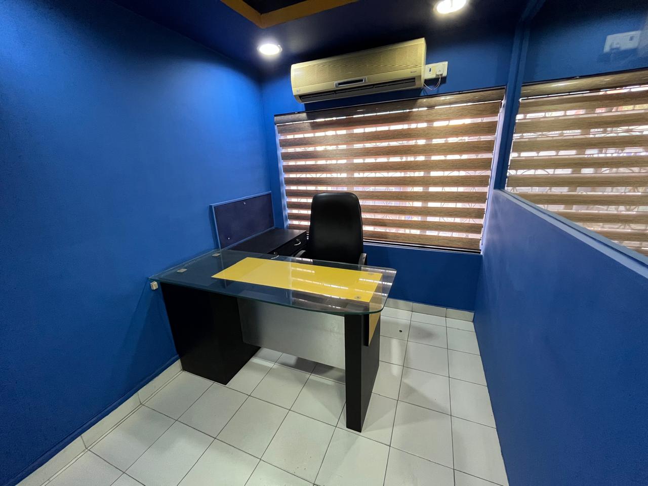 1400 SQFT COMMERCIAL FLOOR FOR LEASE IN NARAINA