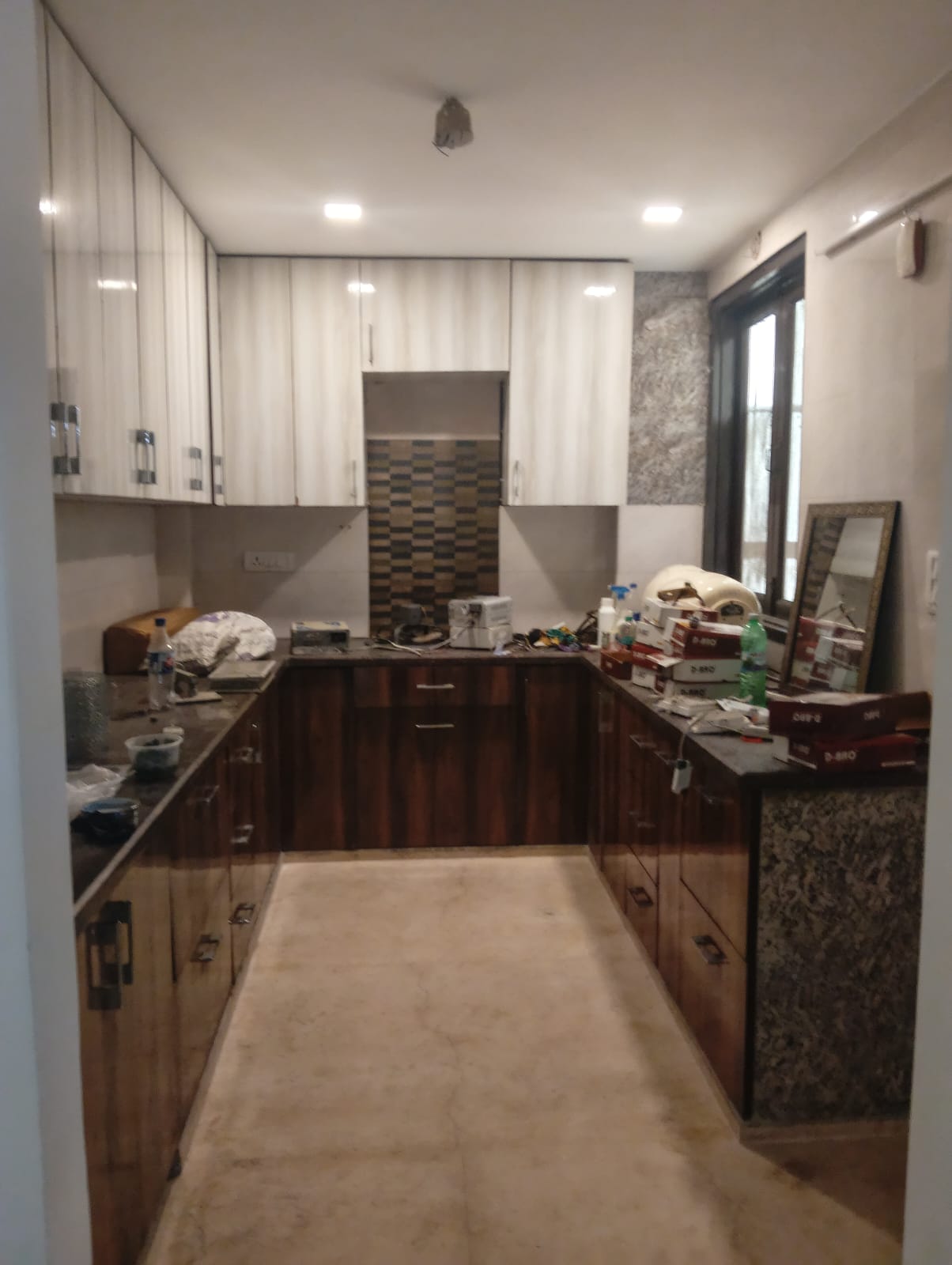 200 YARD RESIDENTIAL FOR LEASE IN NARAINA VIHAR